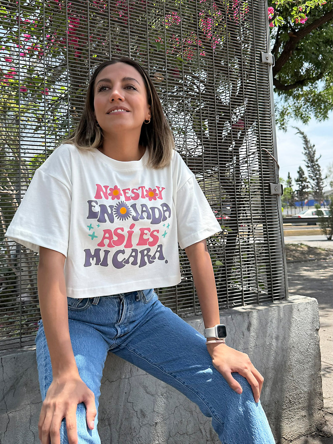 Playera Crop Top Así Es Mi Cara
