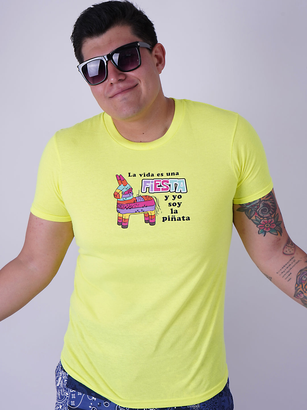 Playera La Vida Es Una Fiesta