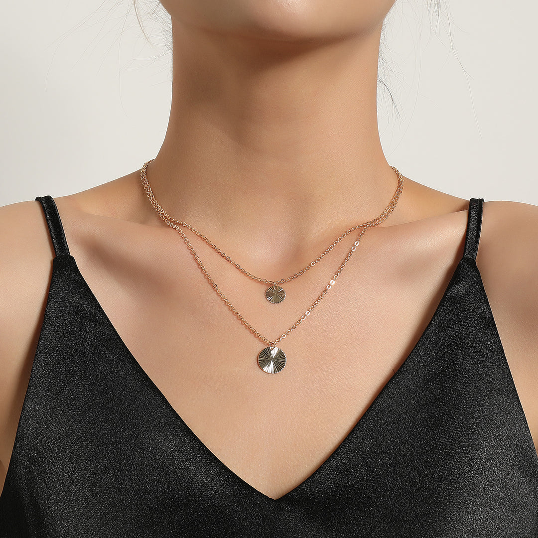 Collar Doble Con Medalla