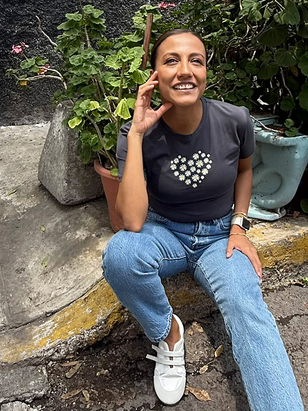 Playera Manga Corta Corazón Margaritas